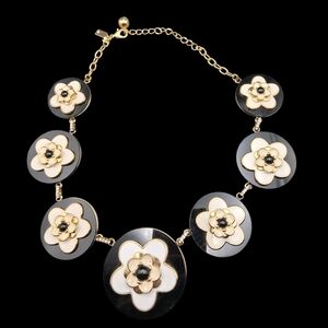 Kate Spade Black & White Flower Necklace Rare Last Night In Chelsea